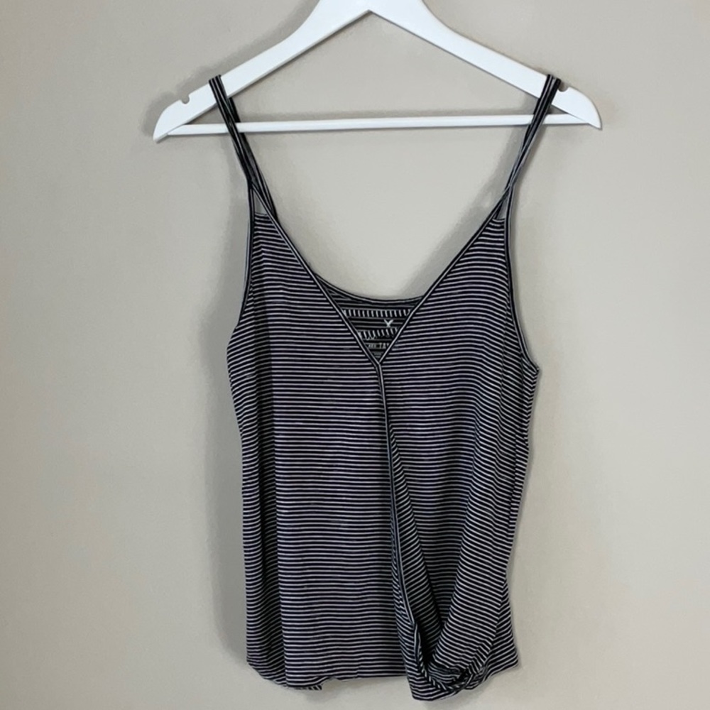 AE cross front tank black and white stripe